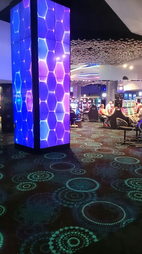 Master flooring solutions, commercial carpet, commercial floor coverings, club carpet, fitout, Twin Towns Services Club fitout